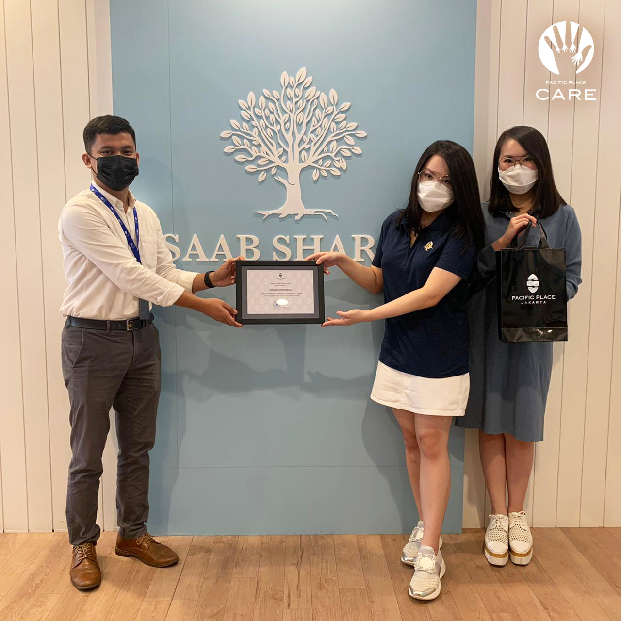 Pacific Place Care Handing Over Books & Toys Pacific Place